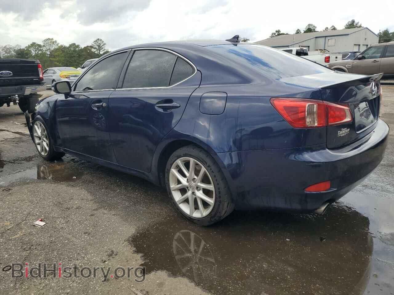 2011 LEXUS IS - VIN: JTHCF5C2XB5047868 - Фото 2