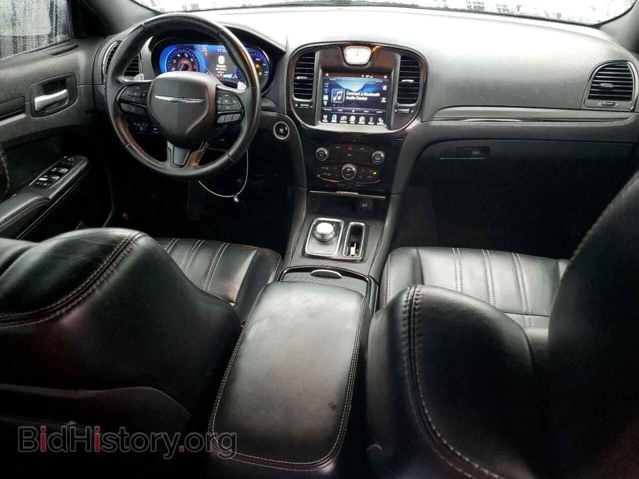 2016 CHRYSLER 300 - VIN: 2C3CCAGG3GH148036 - Фото 8
