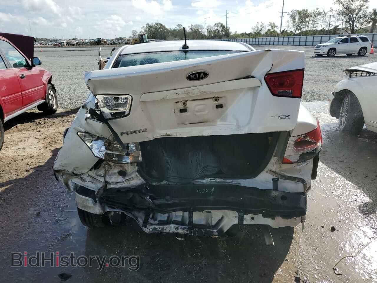 2012 KIA FORTE - VIN: KNAFU4A21C5555193 - Фото 6