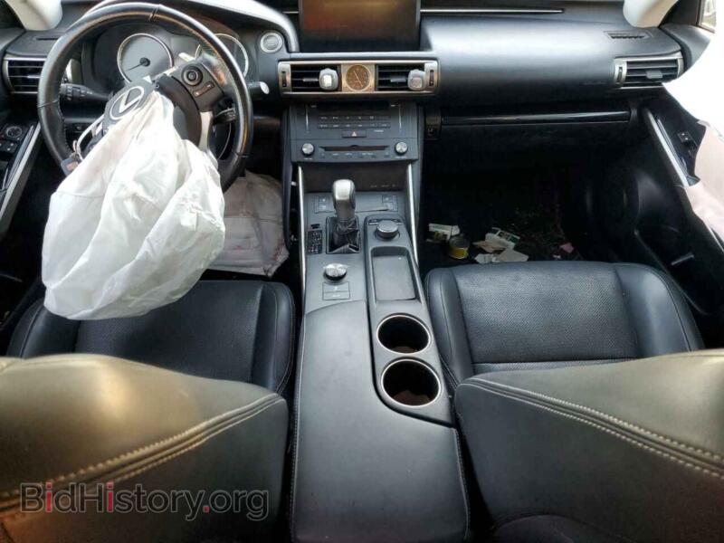 2015 Lexus IS (VIN JTHCF1D22F5025134) — фото 8 из 12