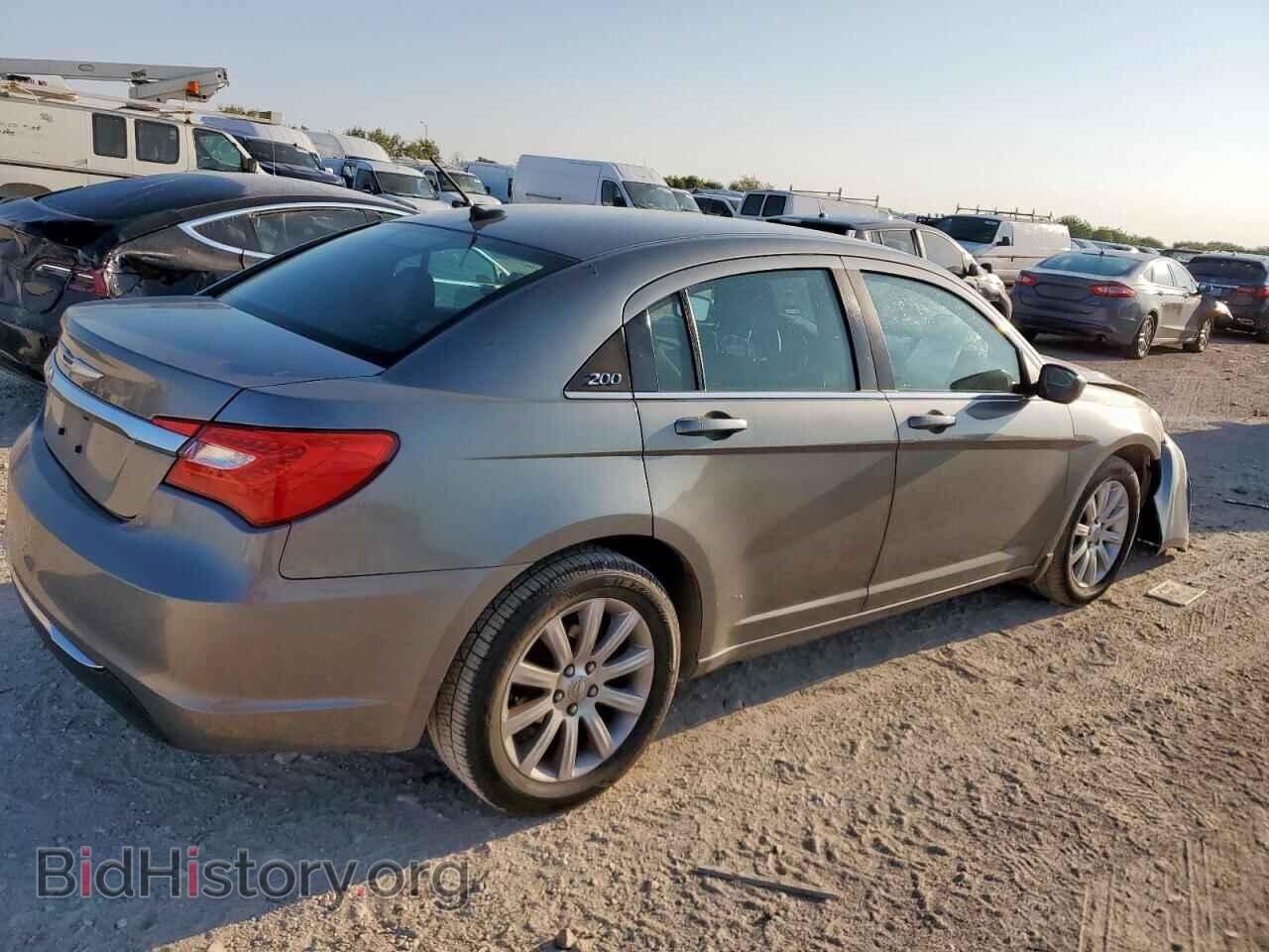 2013 CHRYSLER 200 - VIN: 1C3CCBBB9DN584796 - Фото 3