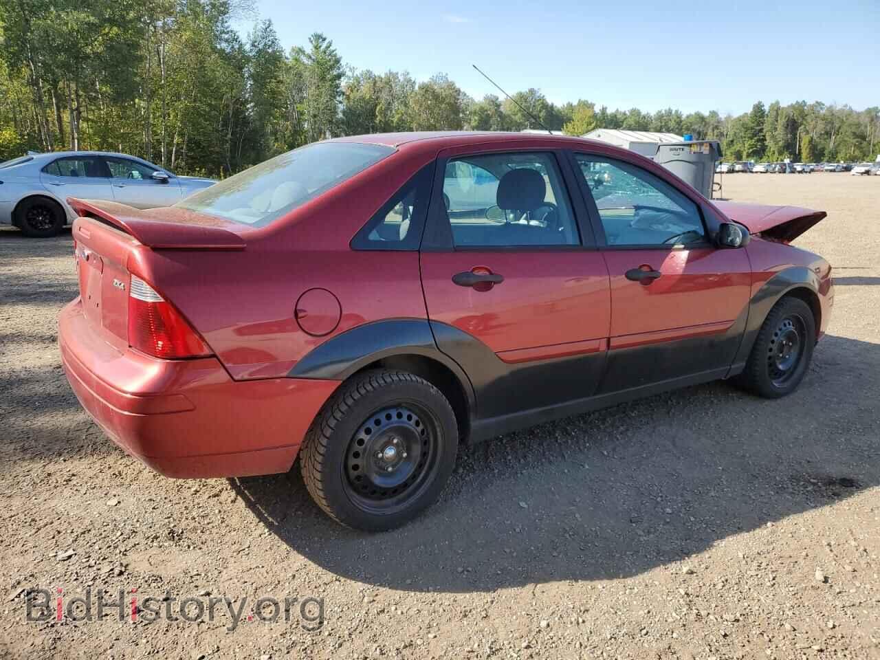 2005 FORD FOCUS - VIN: 1FAFP34N75W107540 - Фото 3