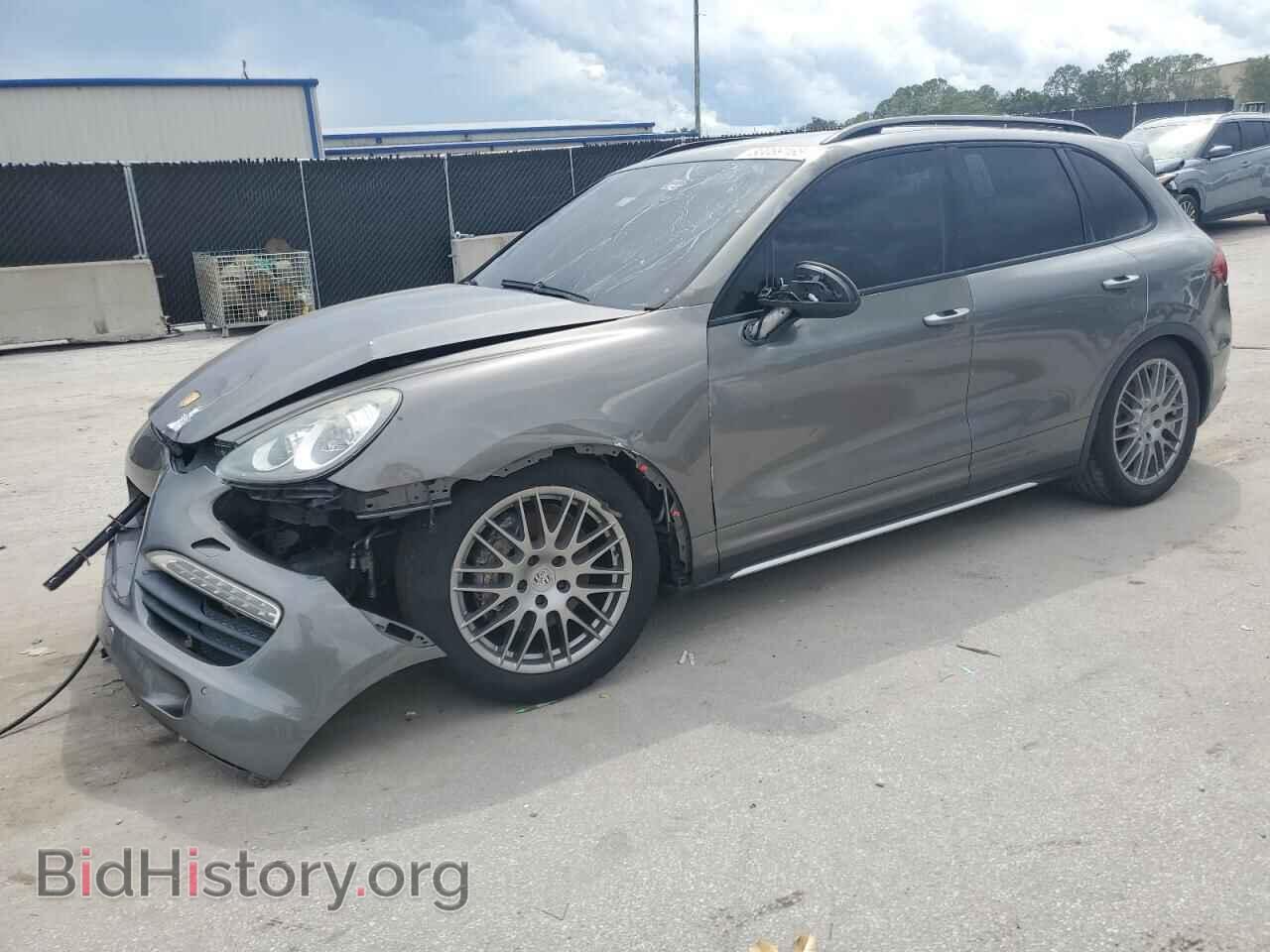 Photo WP1AB2A20CLA46519 - PORSCHE CAYENNE 2012