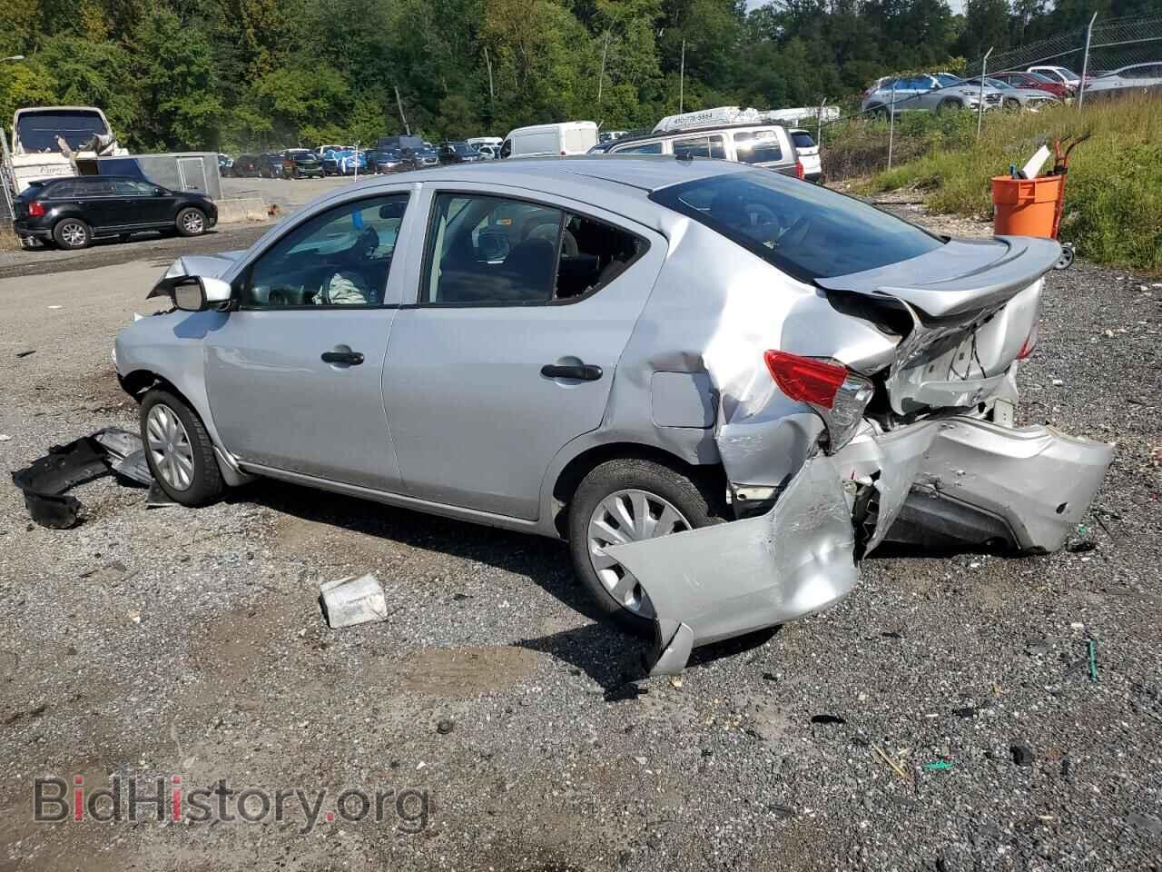 2018 NISSAN VERSA - VIN: 3N1CN7AP0JL840077 - Фото 2