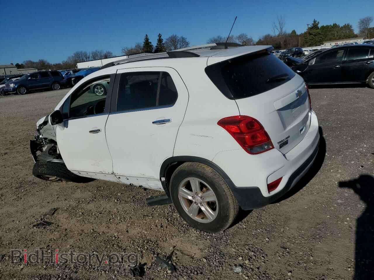 2017 CHEVROLET TRAX - VIN: KL7CJPSB3HB085124 - Фото 2