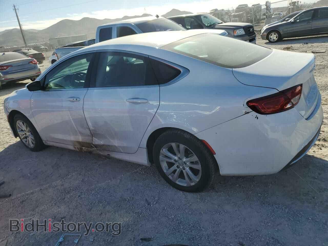 2016 CHRYSLER 200 - VIN: 1C3CCCABXGN171233 - Фото 2