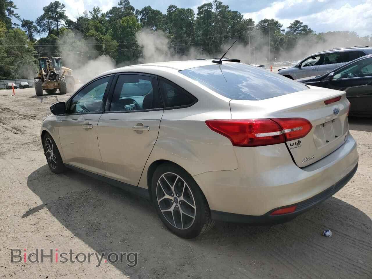 2018 FORD FOCUS - VIN: 1FADP3FE2JL275215 - Фото 2