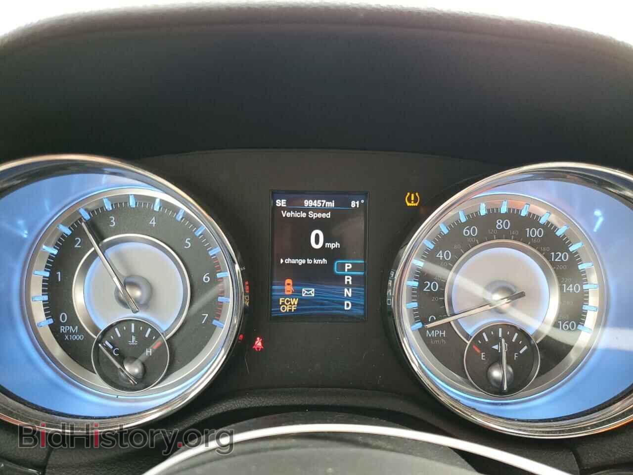 2014 CHRYSLER 300 - VIN: 2C3CCAET2EH283683 - Фото 9