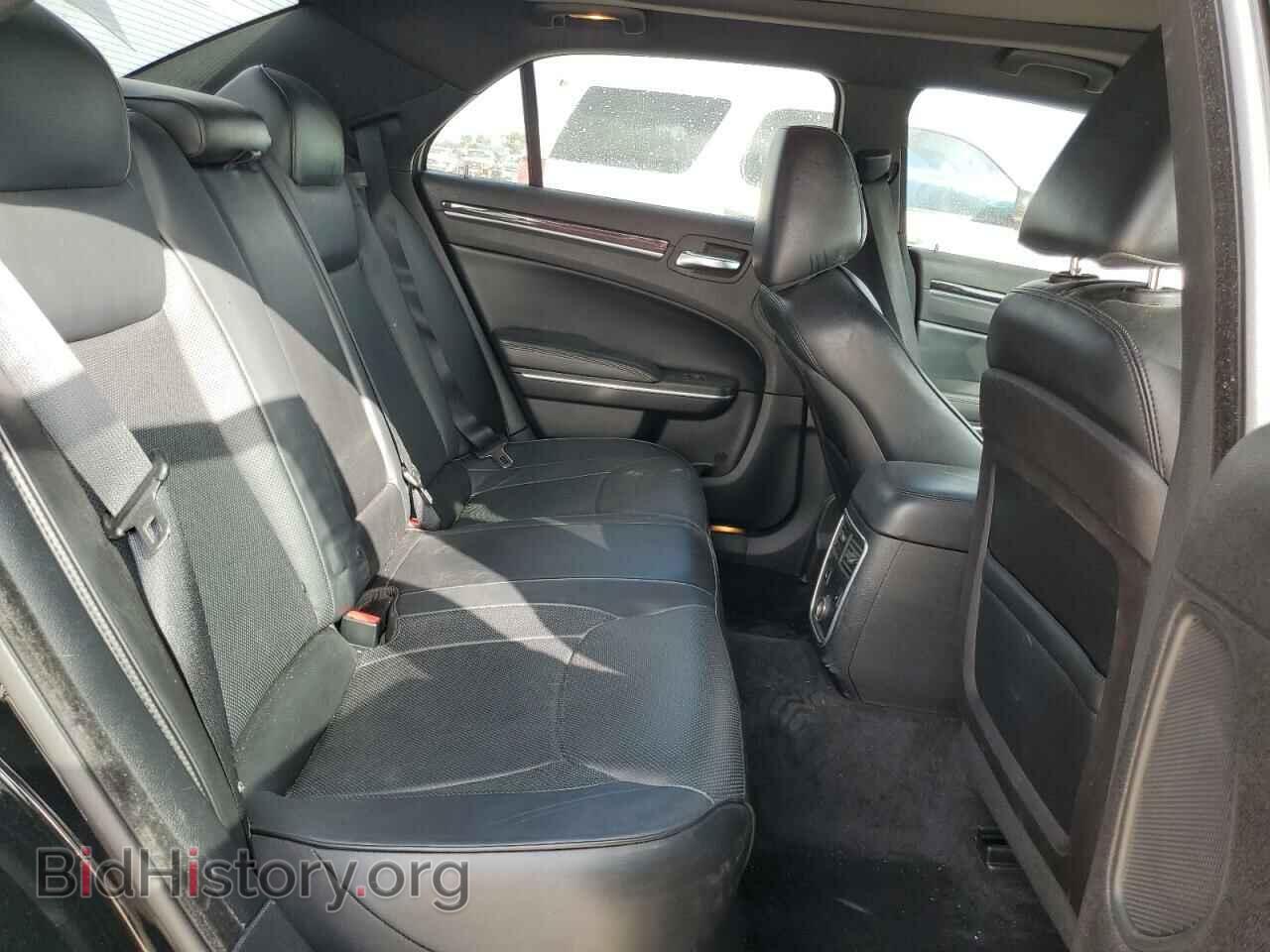 2014 CHRYSLER 300 - VIN: 2C3CCAET2EH283683 - Фото 10