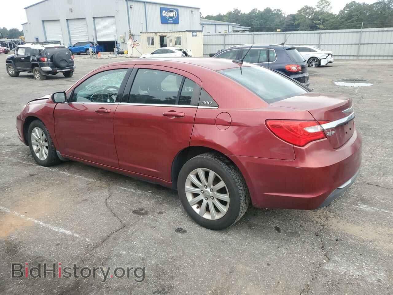 2013 CHRYSLER 200 - VIN: 1C3CCBBB6DN577675 - Фото 2