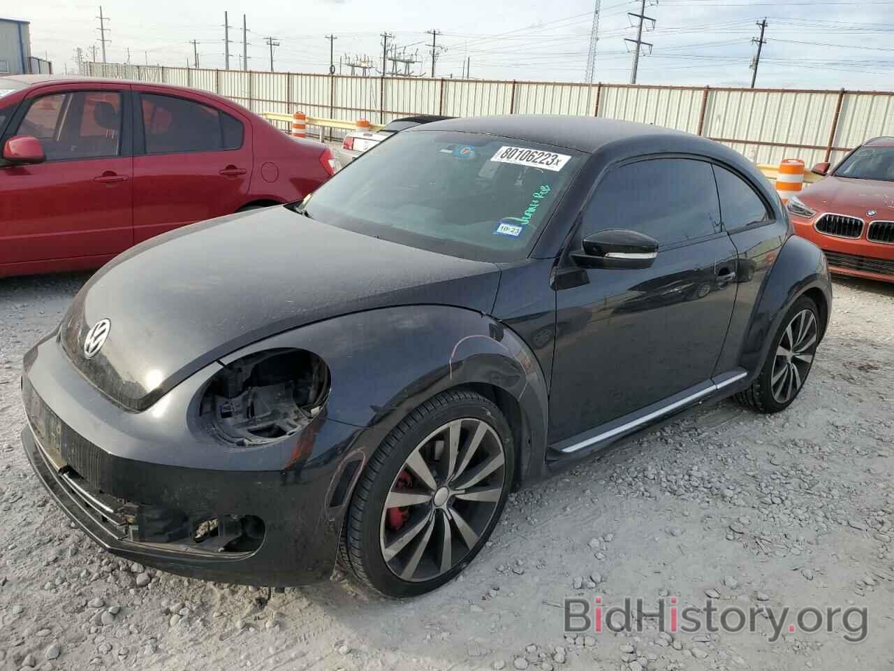 Photo 3VW4A7AT7CM631844 - VOLKSWAGEN BEETLE 2012