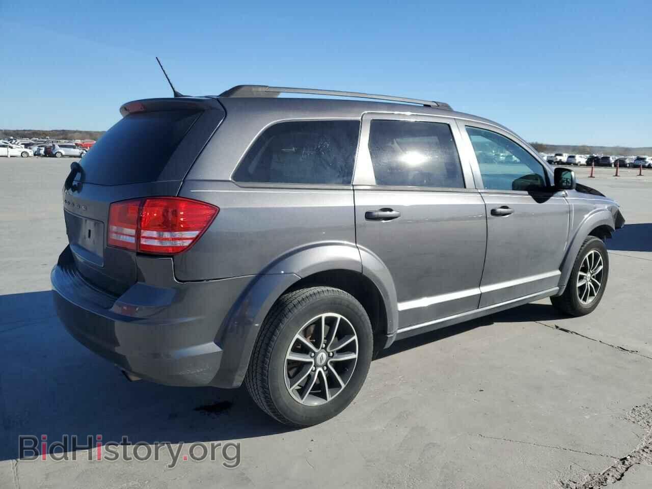 2018 DODGE JOURNEY - VIN: 3C4PDCAB0JT219095 - Фото 3