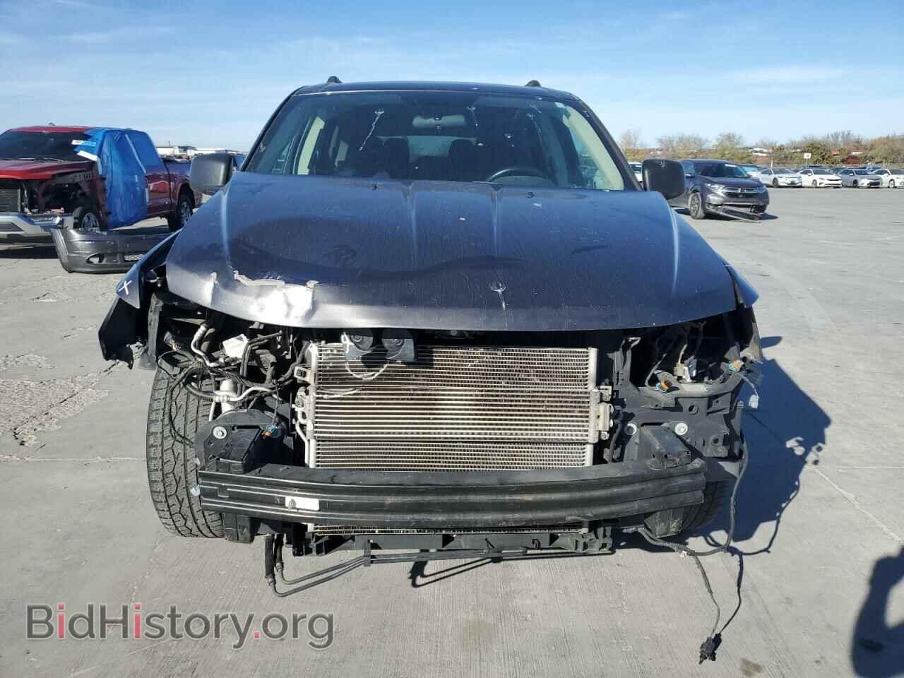 2018 DODGE JOURNEY - VIN: 3C4PDCAB0JT219095 - Фото 5