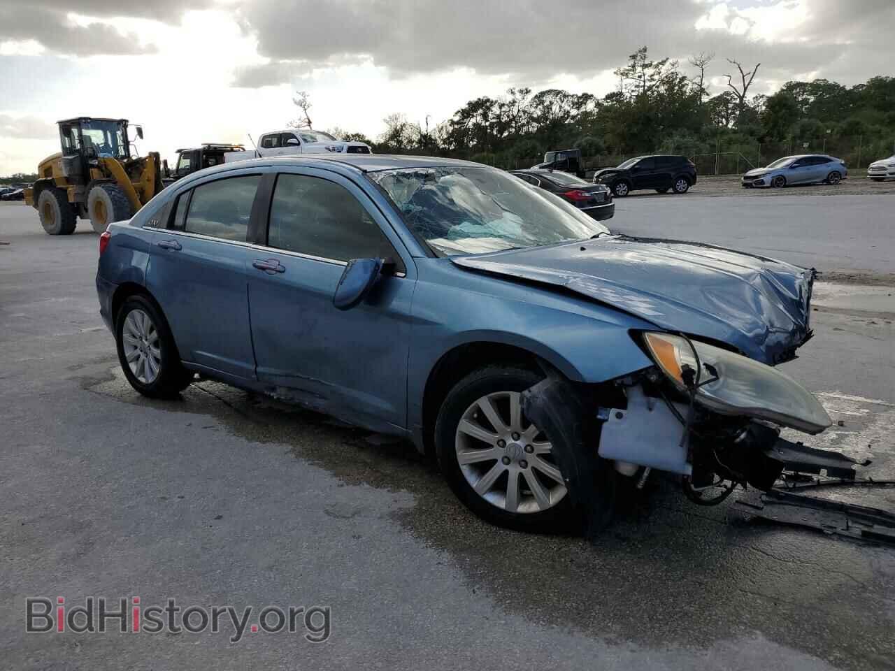 2011 CHRYSLER 200 - VIN: 1C3BC1FB4BN539780 - Фото 4
