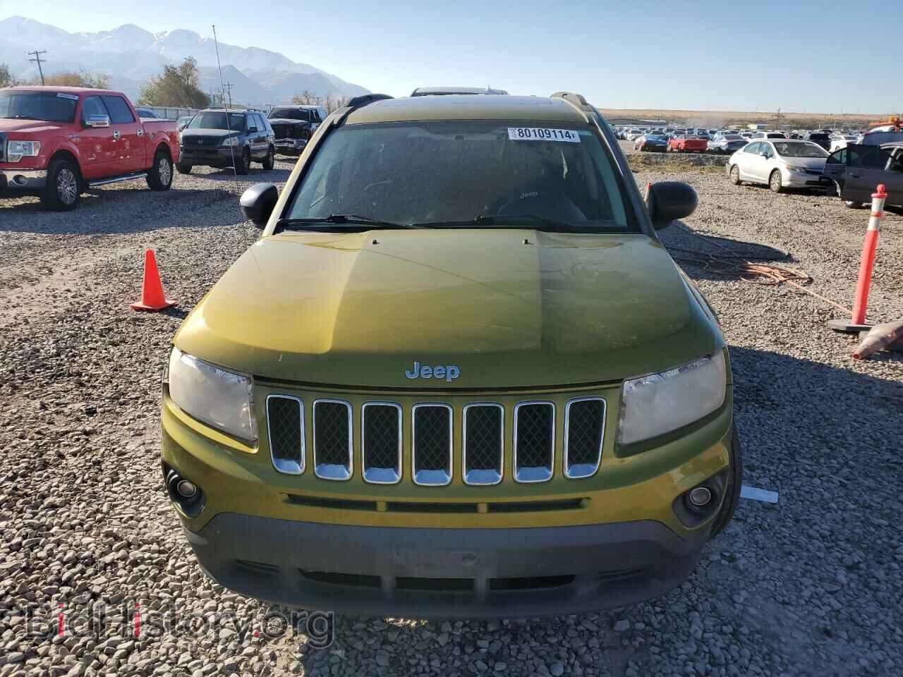 2012 JEEP COMPASS - VIN: 1C4NJDEB6CD572692 - Фото 5