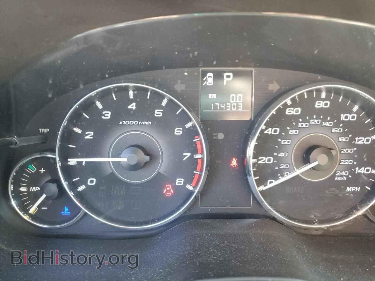 2011 SUBARU LEGACY - VIN: 4S3BMBF66B3224122 - Фото 9