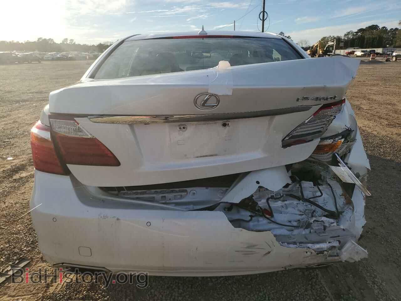 2011 LEXUS LS460 - VIN: JTHGL5EF1B5044500 - Photo 6