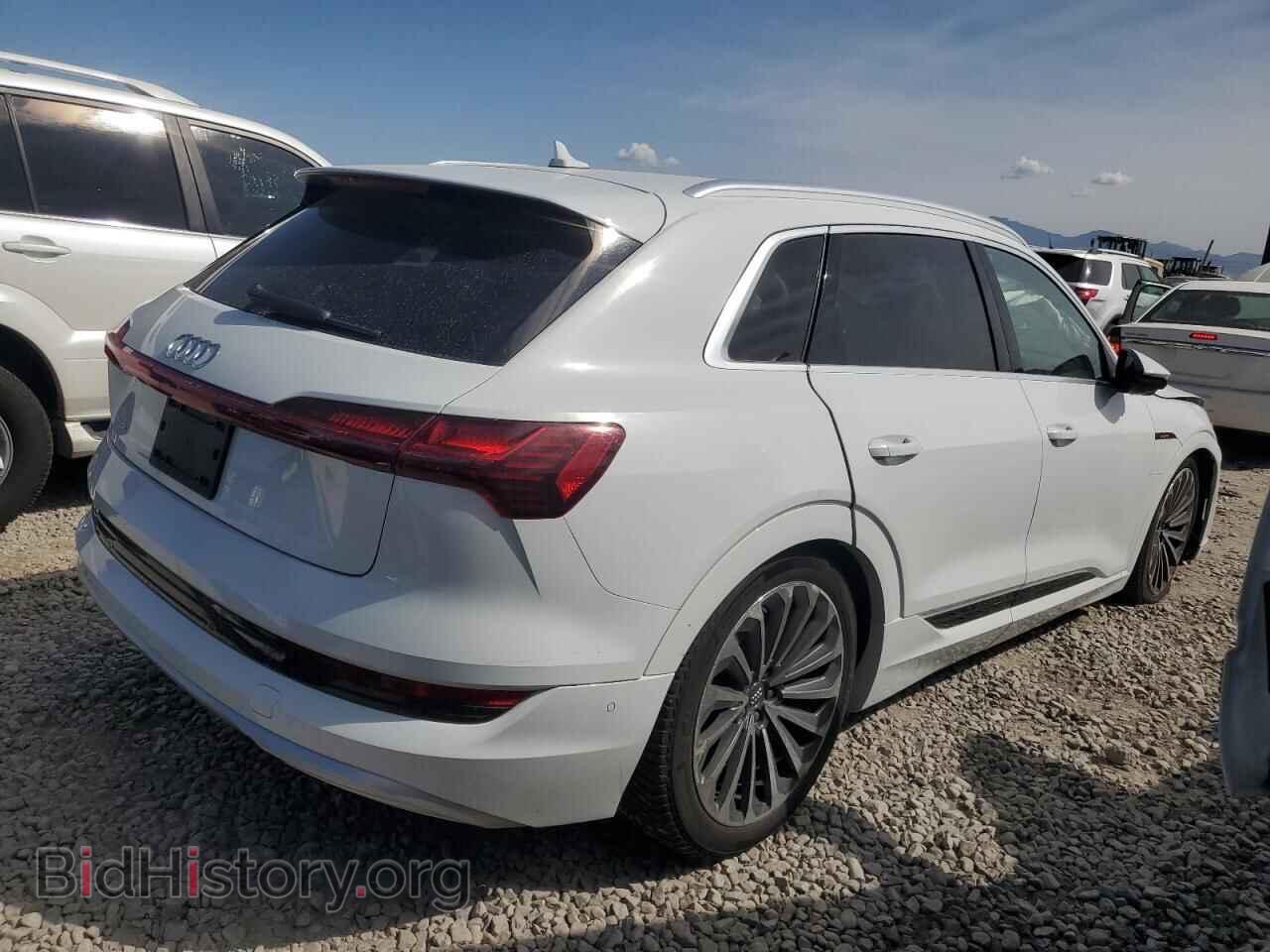 2019 AUDI E-TRON - VIN: WA1VAAGE6KB007353 - Фото 3