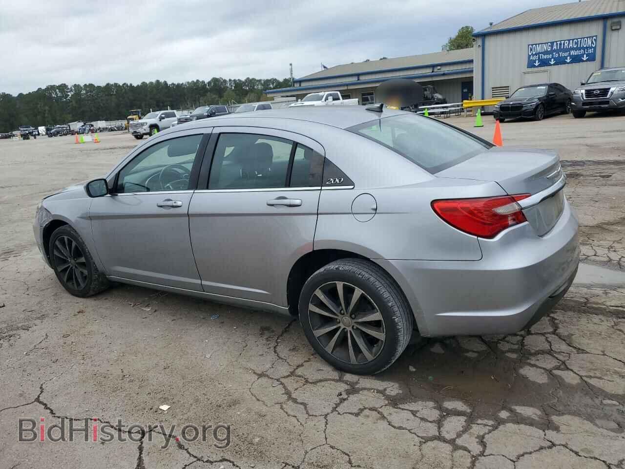 2013 CHRYSLER 200 - VIN: 1C3CCBBB0DN602473 - Фото 2