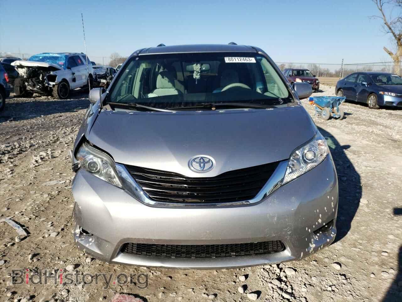 2011 TOYOTA All Models - VIN: 5TDKK3DC5BS147861 - Фото 5