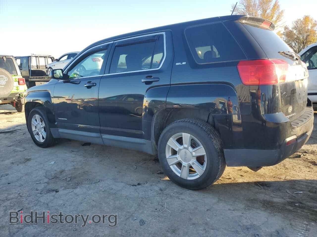 2013 GMC TERRAIN - VIN: 2GKFLREK2D6345385 - Фото 2