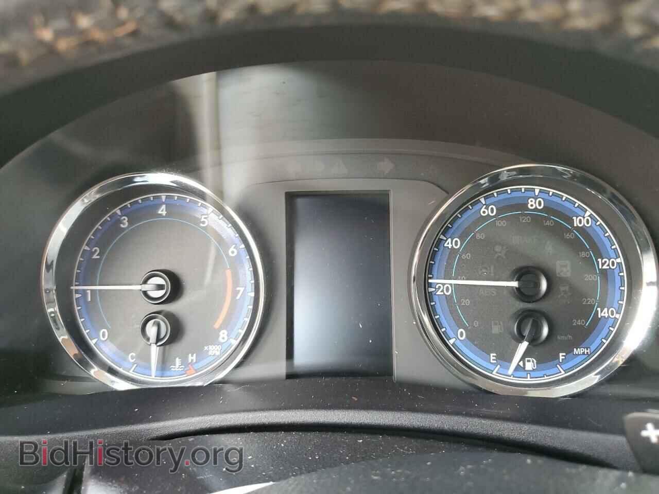 2019 TOYOTA COROLLA - VIN: 2T1BURHE2KC207323 - Фото 9