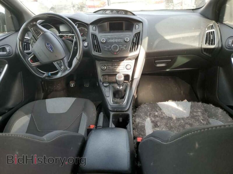 2017 Ford FOCUS (VIN 1FADP3L91HL297868) — photo 8 of 12