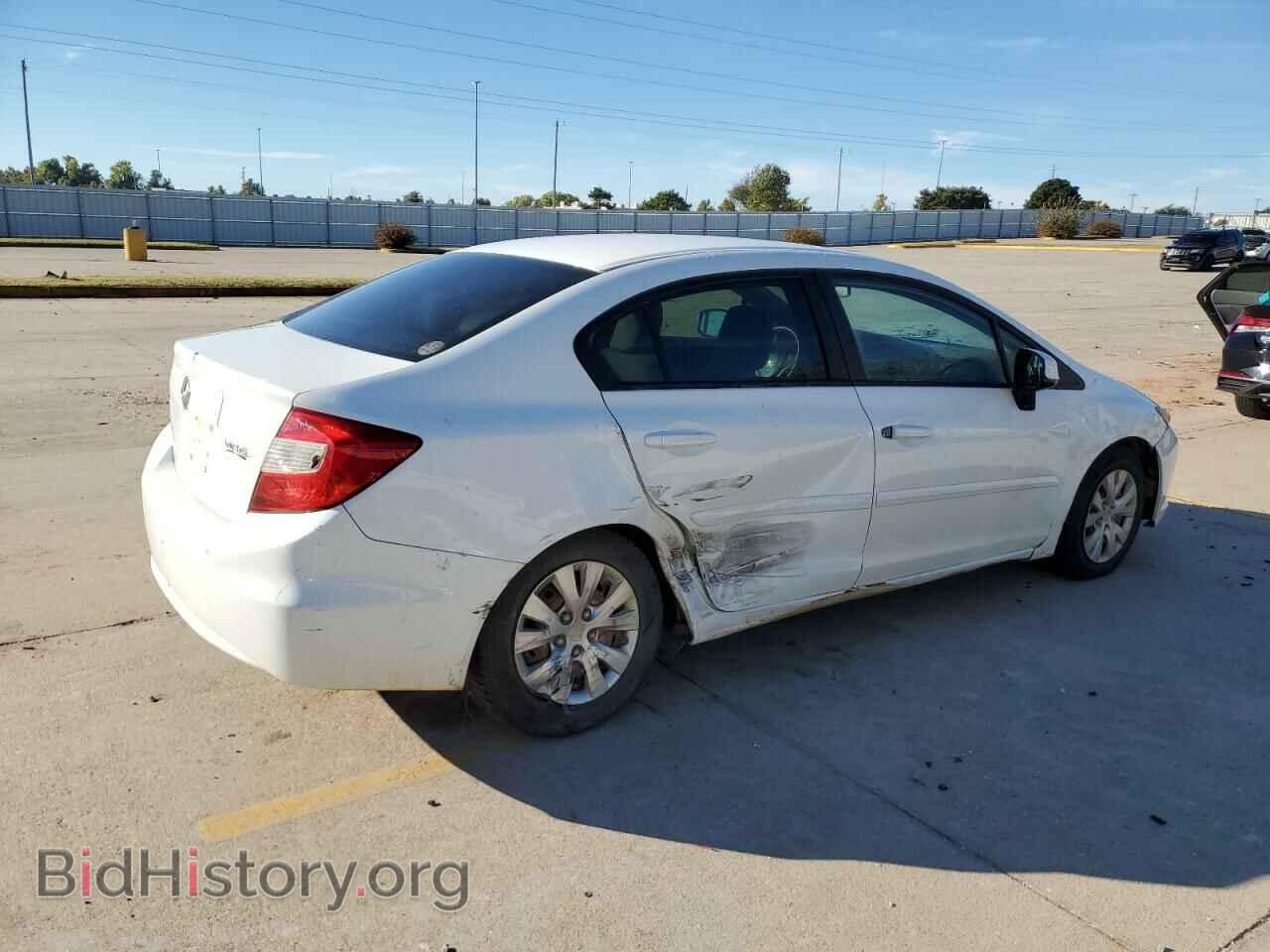2012 HONDA CIVIC - VIN: 2HGFB2F5XCH584069 - Фото 3