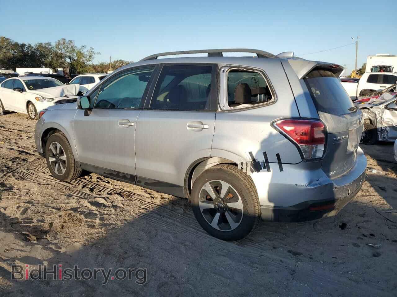2017 SUBARU FORESTER - VIN: JF2SJAEC6HH521141 - Фото 2