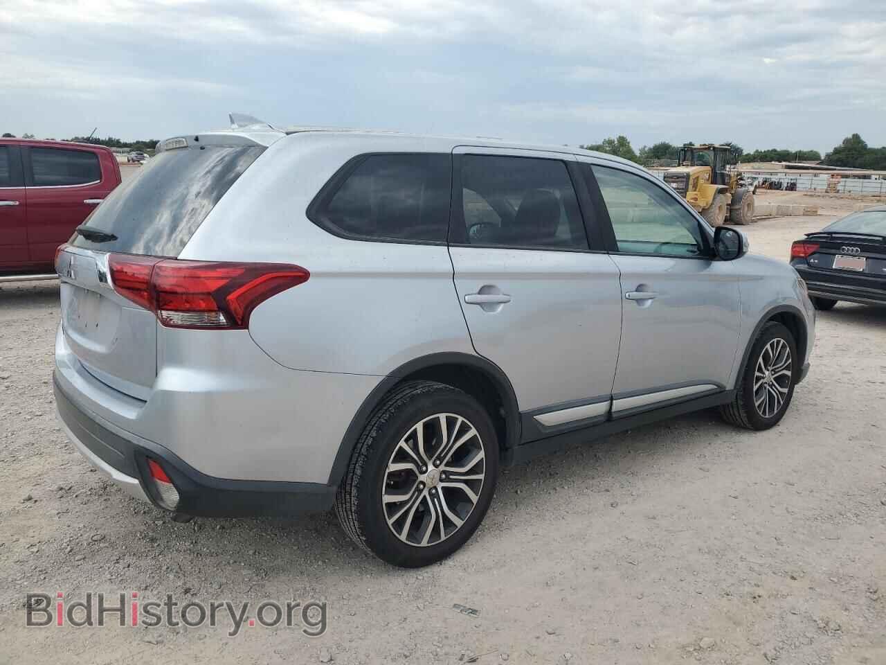 2017 MITSUBISHI OUTLANDER - VIN: JA4AD3A33HZ021302 - Фото 3