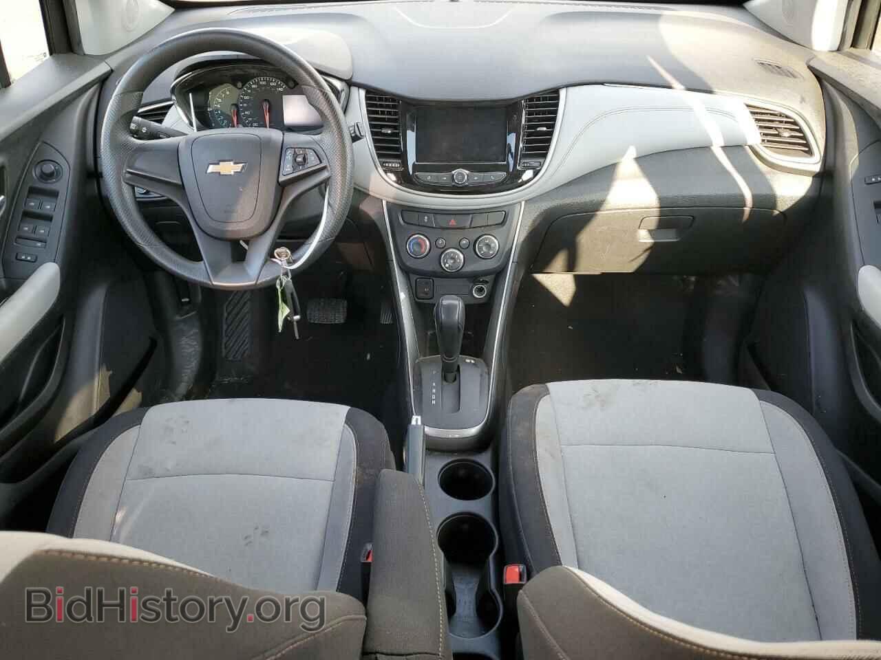 2019 CHEVROLET TRAX - VIN: 3GNCJKSB4KL326563 - Фото 8