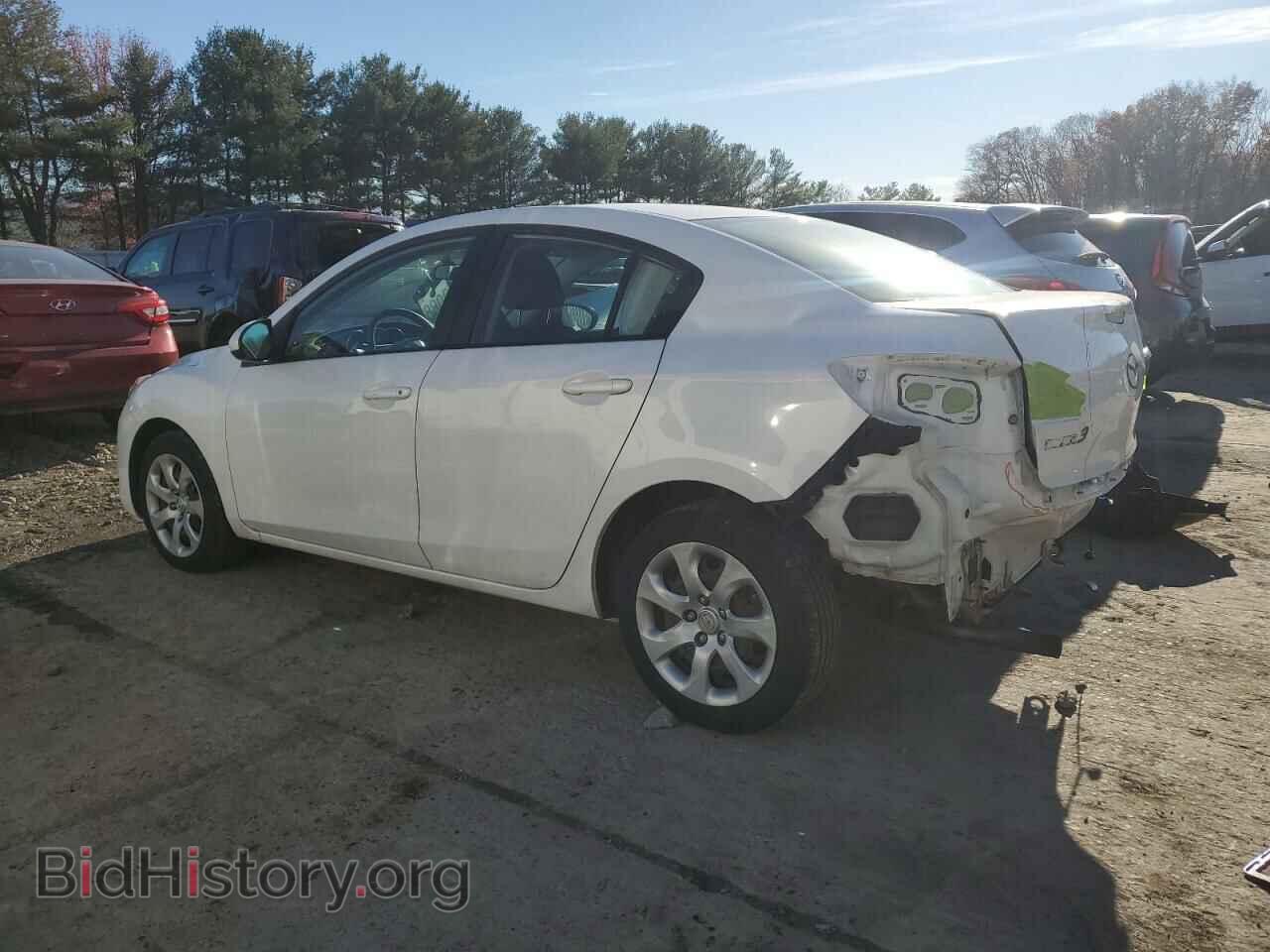 2012 MAZDA 3 - VIN: JM1BL1UG7C1518182 - Photo 2