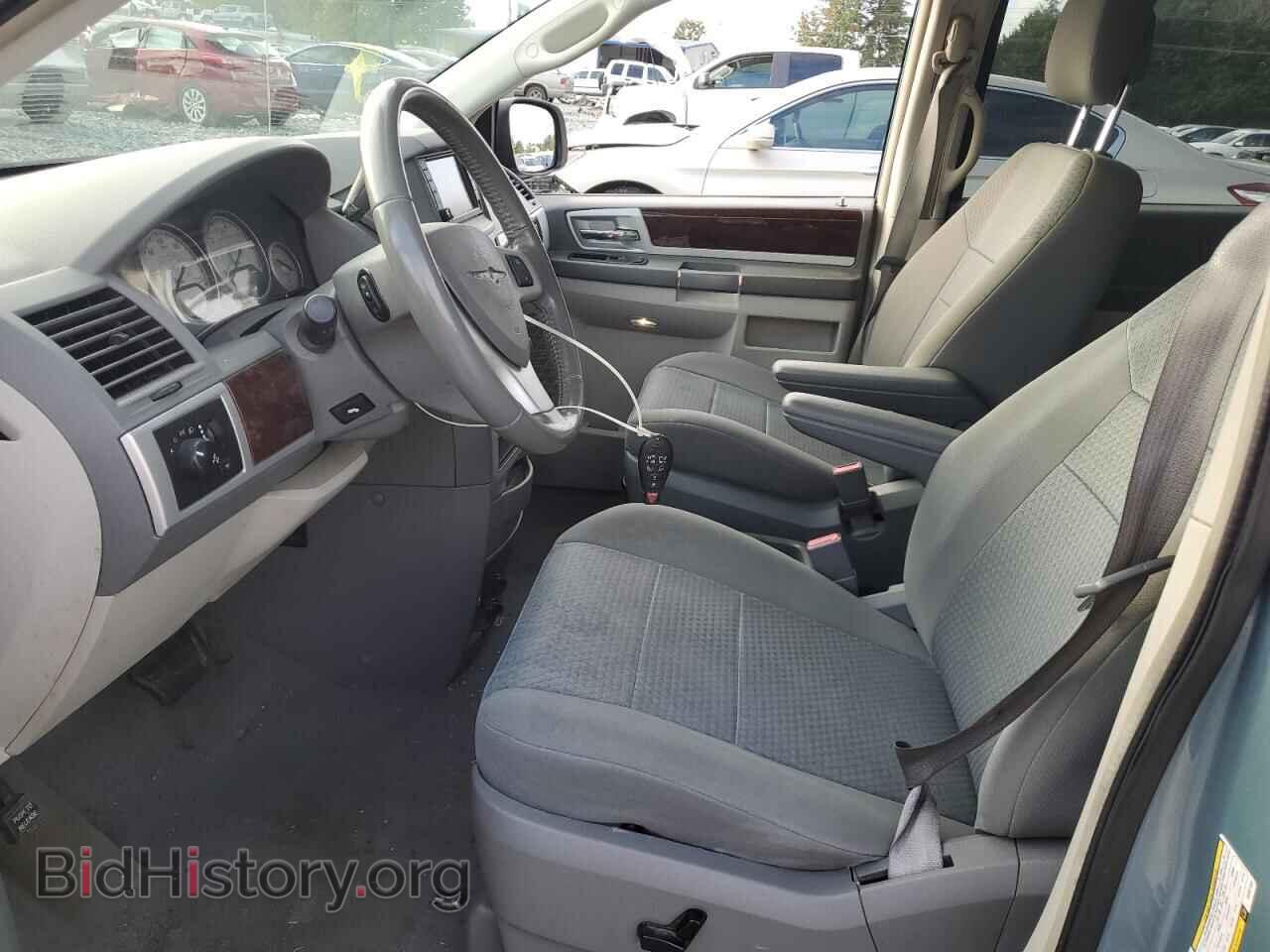2010 CHRYSLER MINIVAN - VIN: 2A4RR5D1XAR381581 - Фото 7