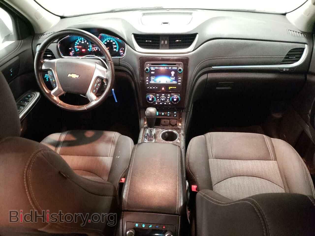 2017 CHEVROLET TRAVERSE - VIN: 1GNKVHKD1HJ141682 - Фото 8