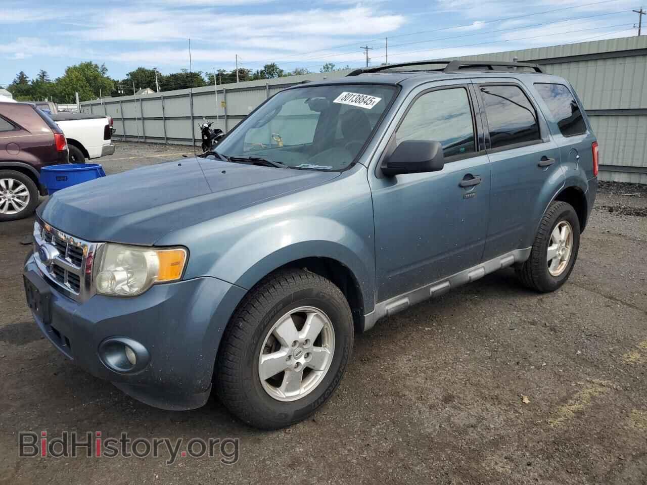 Фотография 1FMCU0D72BKC08313 - FORD ESCAPE 2011