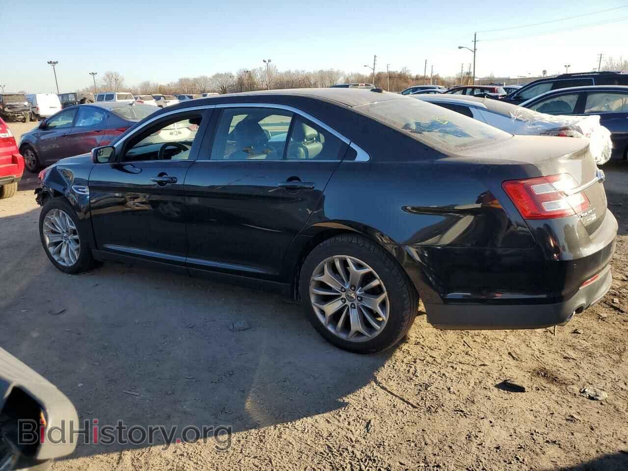 2013 FORD TAURUS - VIN: 1FAHP2F82DG138603 - Фото 2