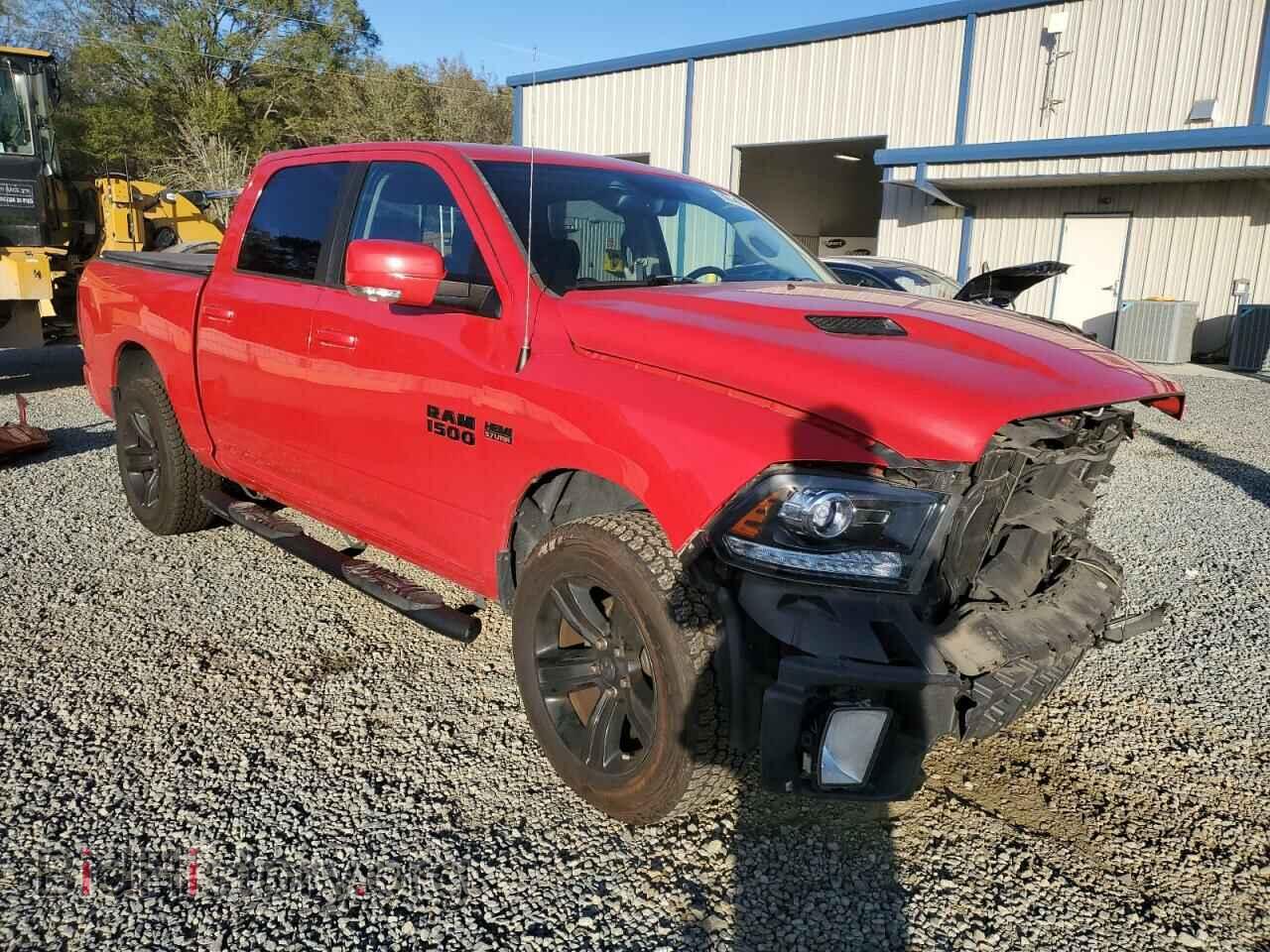 2017 RAM 1500 - VIN: 1C6RR7MT1HS686521 - Фото 4
