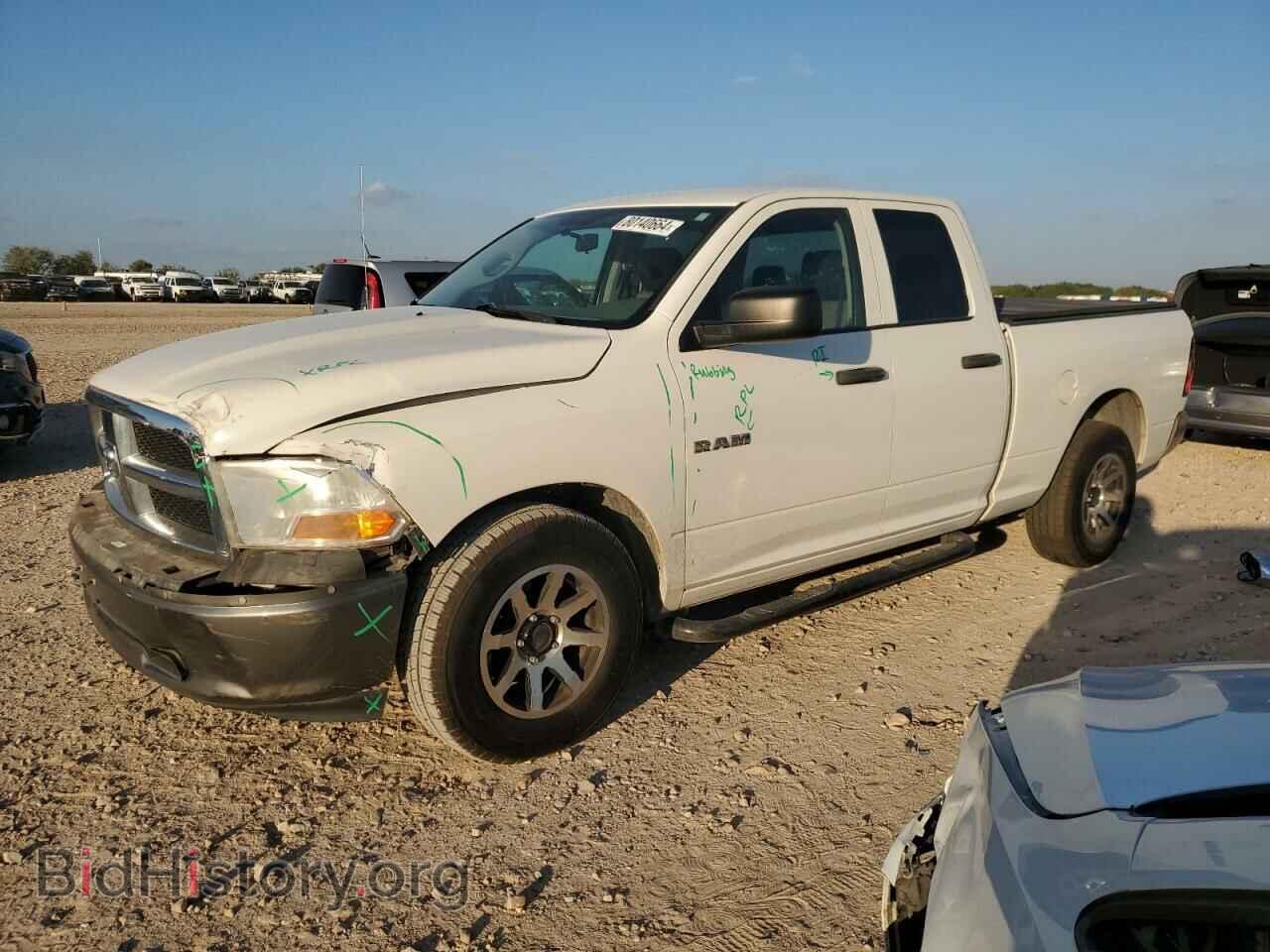 Photo 1D3HB18K79S776921 - DODGE All Models 2009