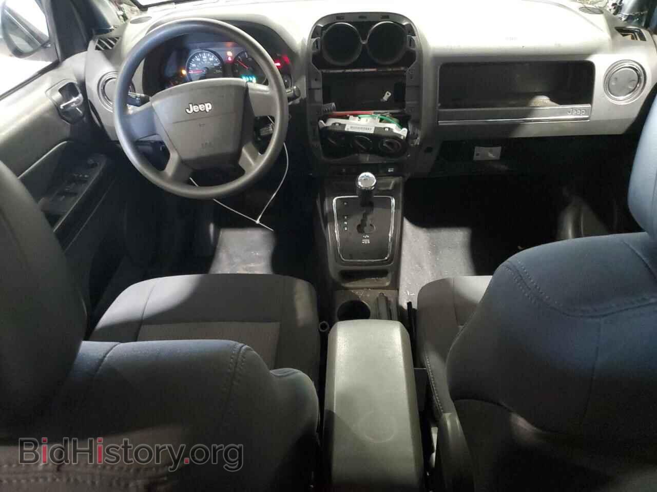 2009 JEEP COMPASS - VIN: 1J4FF47B39D201169 - Фото 8