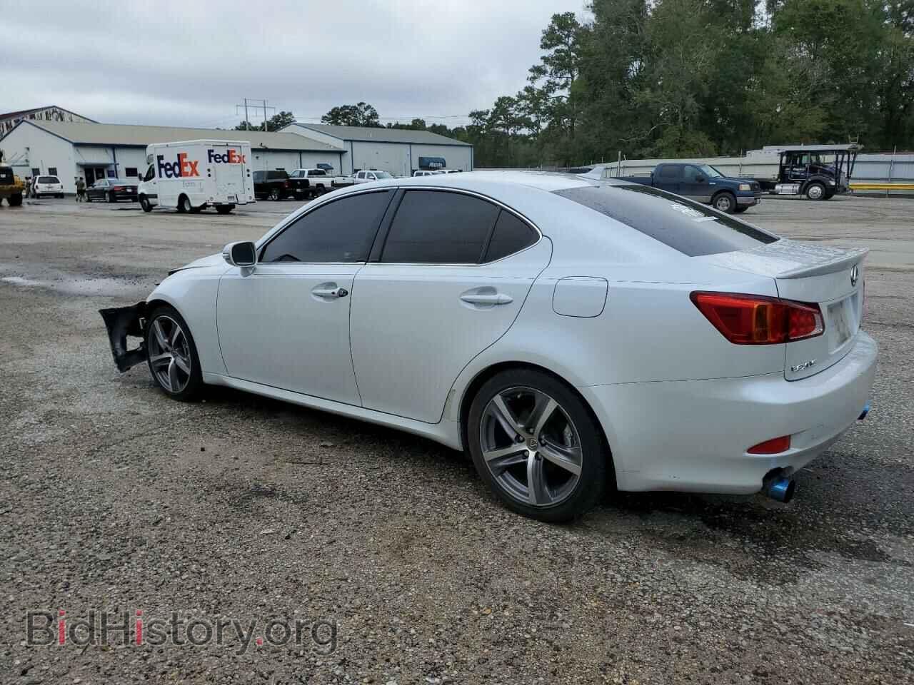 2010 LEXUS IS - VIN: JTHBF5C22A2097045 - Photo 2