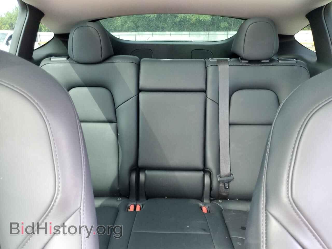 2024 TESLA MODEL Y - VIN: 7SAYGDEE7RA232569 - Фото 10