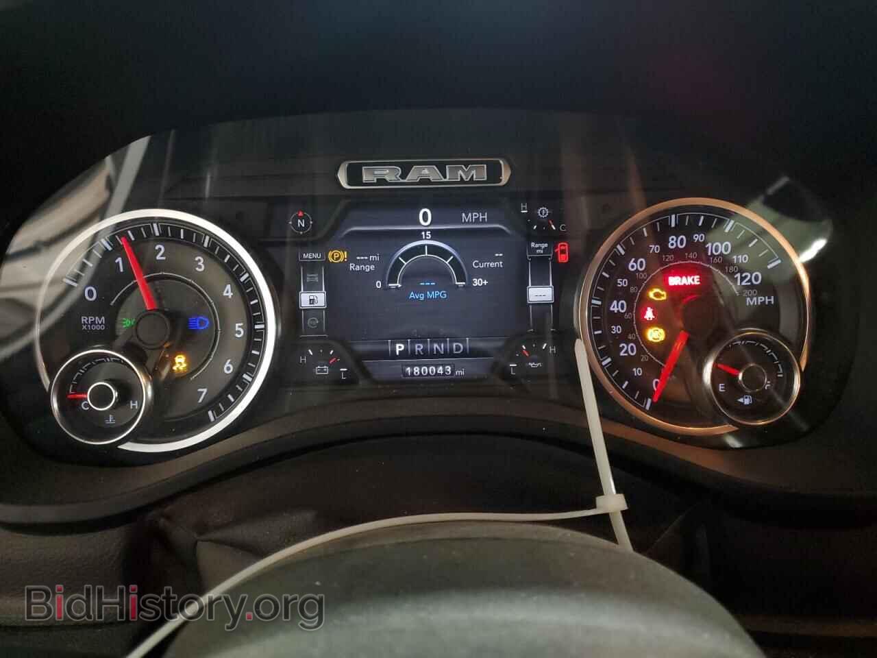 2019 RAM 1500 - VIN: 1C6SRFFT0KN840229 - Фото 9