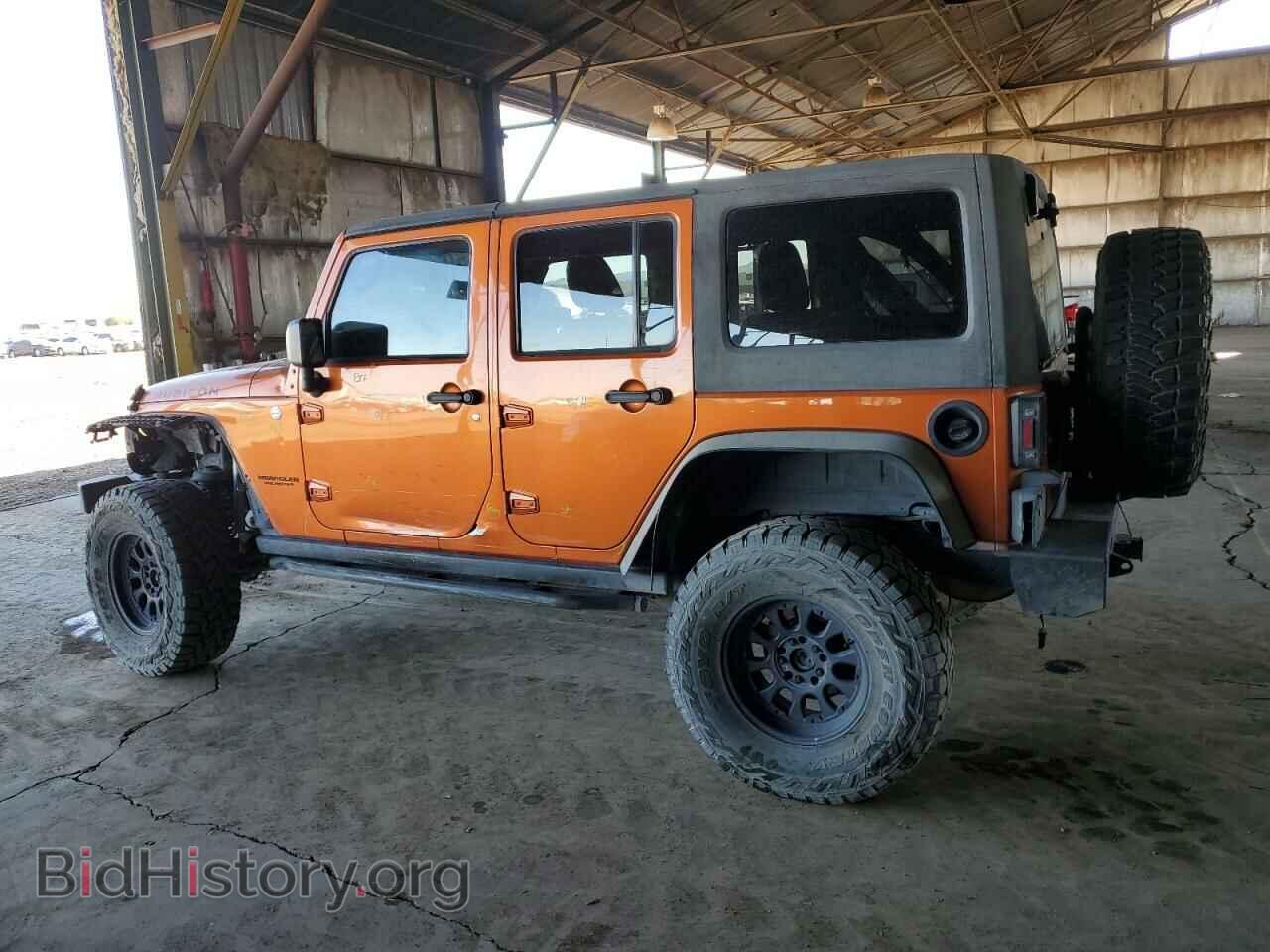 2011 JEEP WRANGLER - VIN: 1J4BA6H10BL505862 - Фото 2