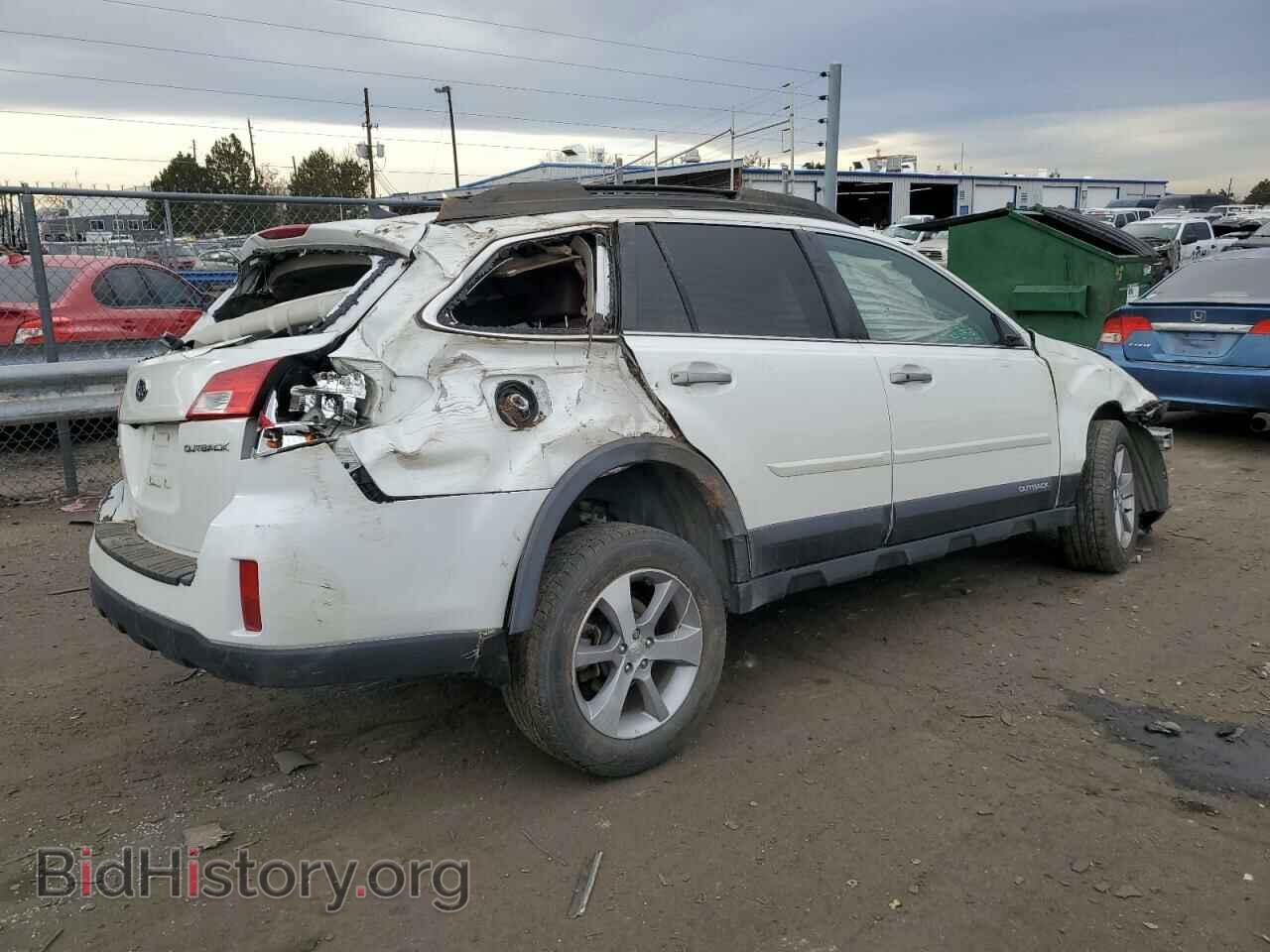 2014 SUBARU OUTBACK - VIN: 4S4BRCPC4E3322500 - Фото 3