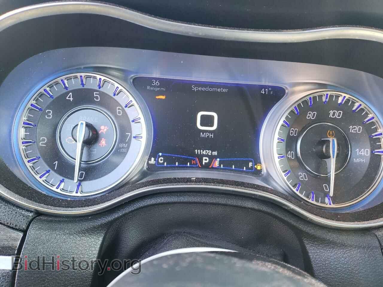 2018 CHRYSLER 300 - VIN: 2C3CCAAG1JH340779 - Фото 9