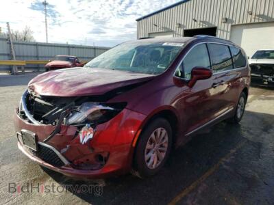 2019 Chrysler PACIFICA Touring L, красный — VIN 2C4RC1BG2KR540070, Copart
