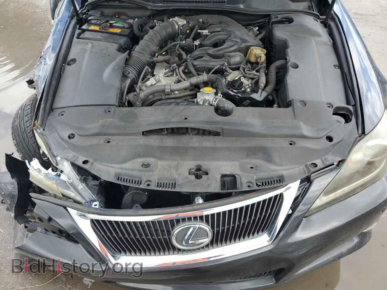 2011 LEXUS IS - VIN: JTHFF2C26B2519674 - Photo 11