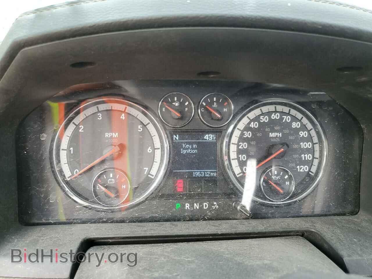2011 DODGE All Models - VIN: 1D7RV1CTXBS589995 - Фото 9