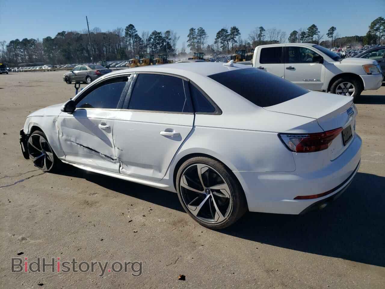 2017 AUDI A4 - VIN: WAUDNAF41HN041879 - Фото 2