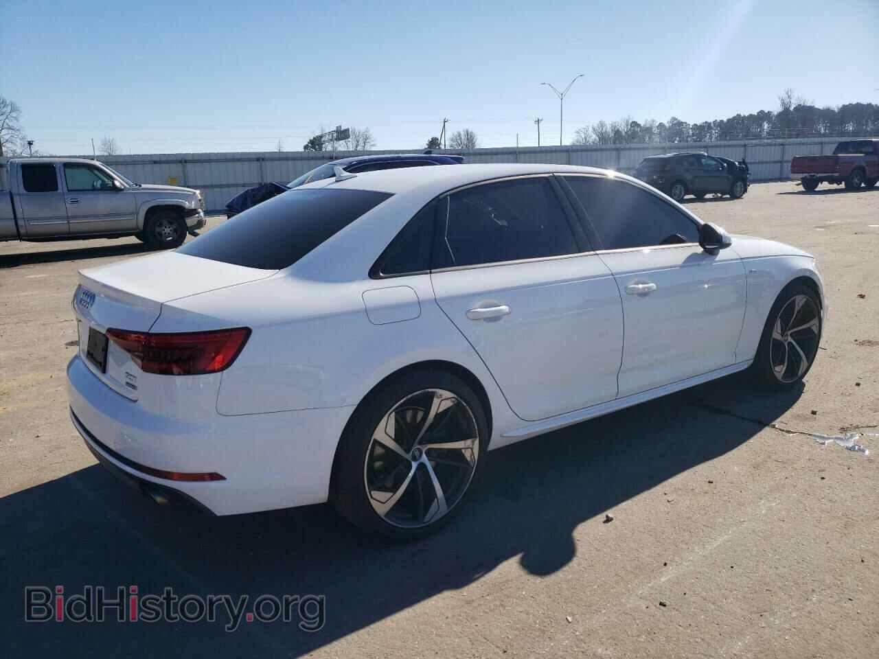 2017 AUDI A4 - VIN: WAUDNAF41HN041879 - Фото 3